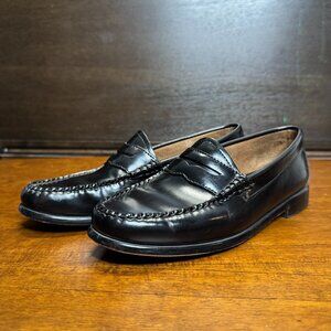 G.H. Bass & Co. Black Whitney Weejuns Loafers size 7